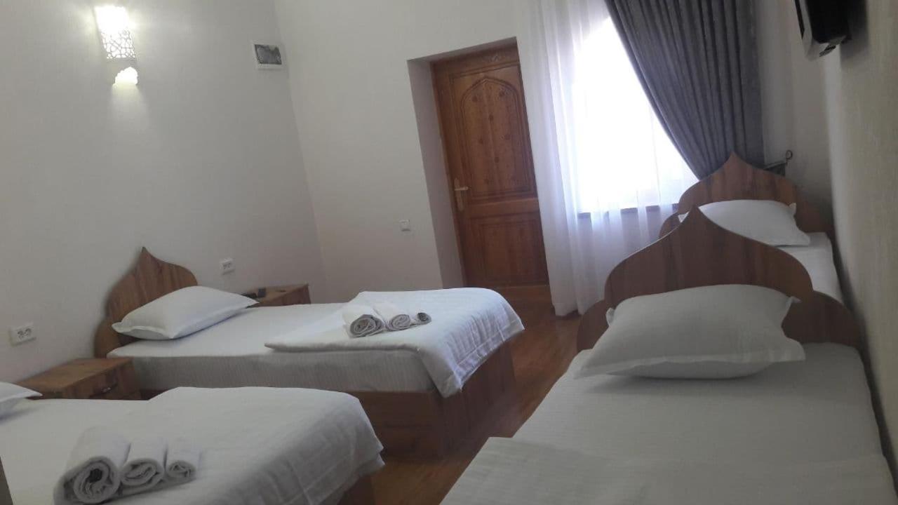 Naqshband Hotel Buchara Buitenkant foto